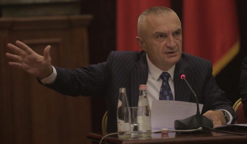 Presidenti bën deklaratën e fortë: Këto janë 3 rrugë për shqiptarët