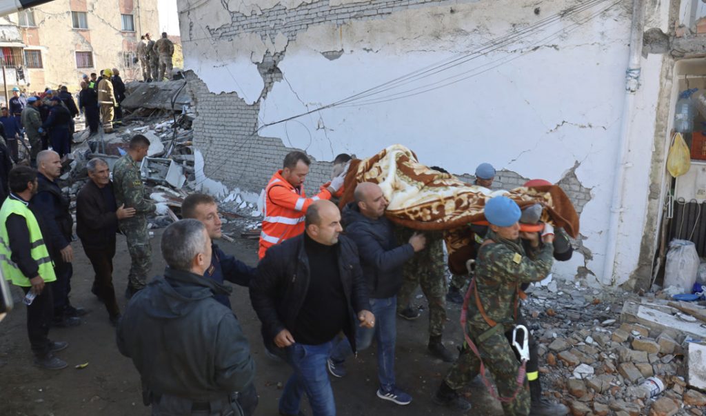 Nxirret pa jetë trupi i 53-vjeçarit nga ‘Mira Mare’