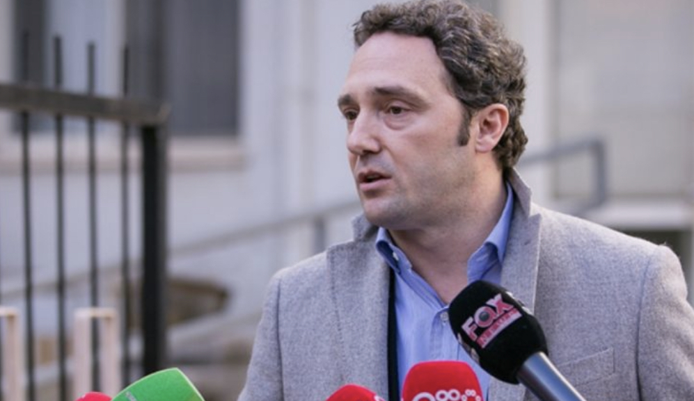 “Vaksina falas”, Bardh Spahia-Ramës :MASHTRIM I ZAKONSHEM APO RRJEDHJE?