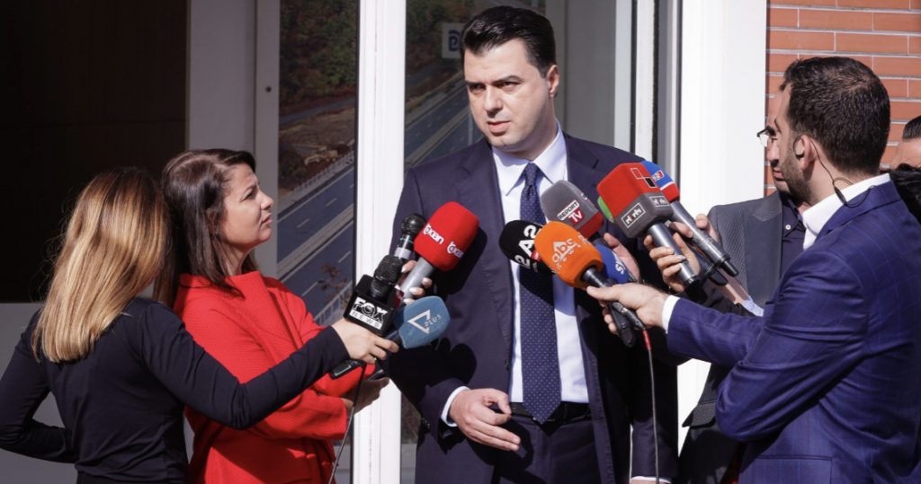 Basha kërkon sërish zgjedhje të parakohshme: E vetmja rrugë për daljen nga kriza