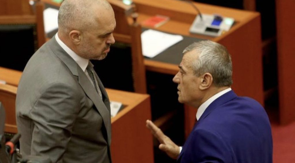 Përplasja për Kushtetuesen, Kuvendi voton sot për dy anëtarët
