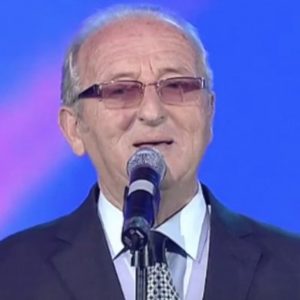 Luan Zhegun e gjen belaja me mashtruesin në Fb: Nuk jam unë!