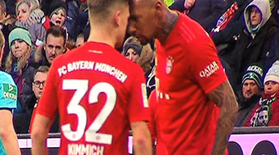 Dy futbollistët gjermanë sherr në fushë. Shkak bëhet…