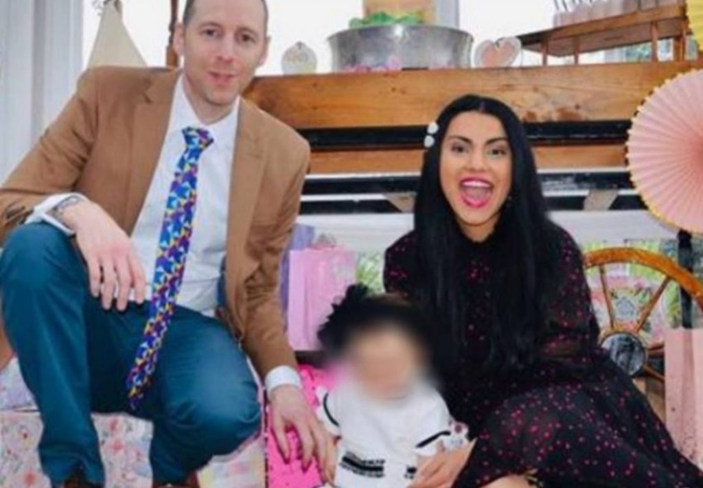 Anjeza Shahini tregon për herë të parë portretin e plotë të së bijës