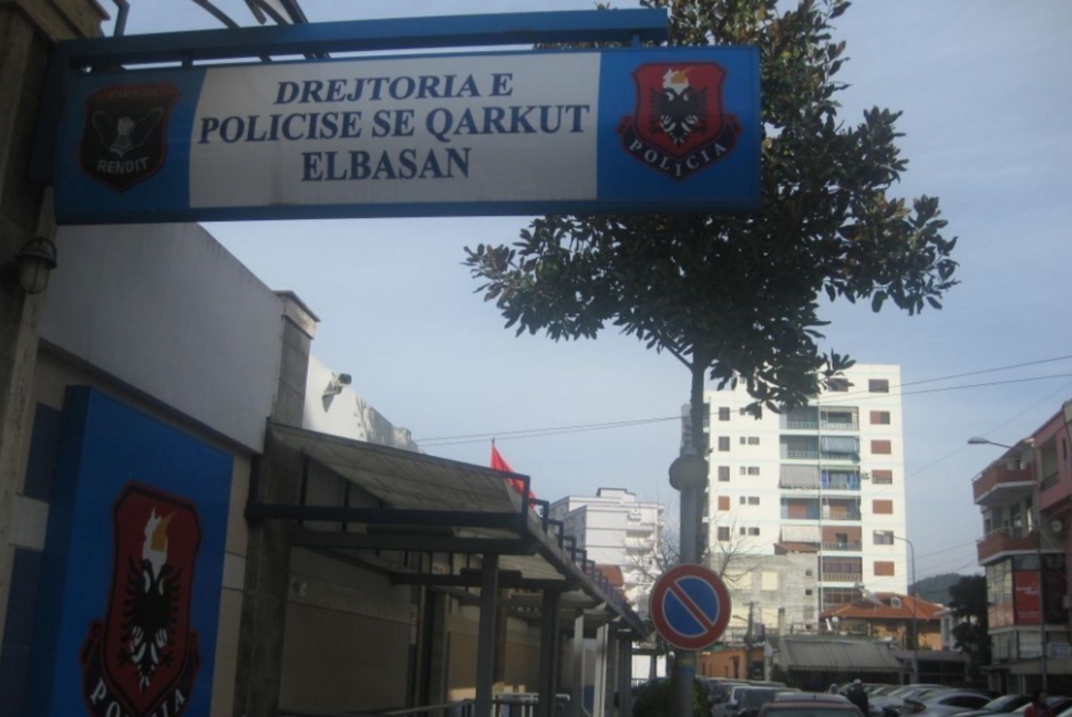 Aksident i rëndë, i riu në timon përplasi për vdekje kalimtarin