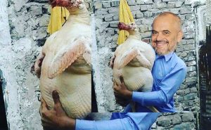 Kryeministri, asiston dhe mundëson  në transmetimin “live” falas të gjithë këtij aktiviteti bamirës
