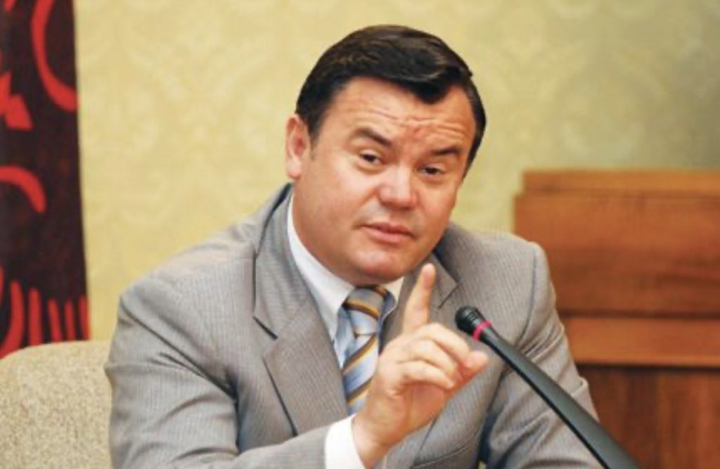 Nikoll Lesi për ligjin anti-shpifje: Pse është hakmarrje momentale dhe inatçore