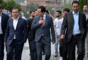 Konjufca flet për herë të parë si kryetar Kuvendi: S’kemi opsion tjetër për koalicion veç LDK-së