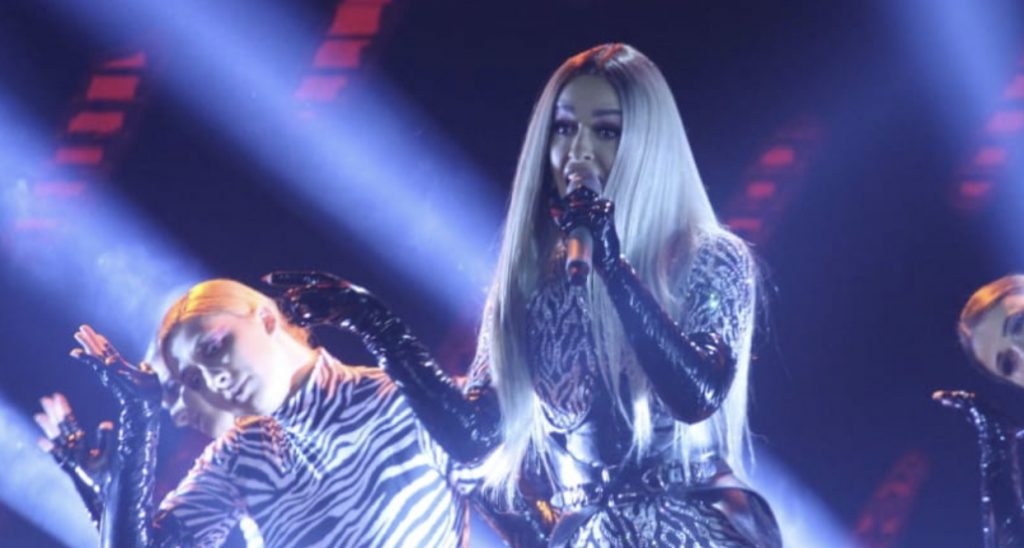 Eleni Foureira ndez skenën e Festivalit të RTSH, thërret “Shqipëri, ju dua shumë”