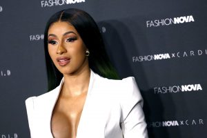 Reperja Cardi B nuk ka turp, ‘provokon’ në publik!