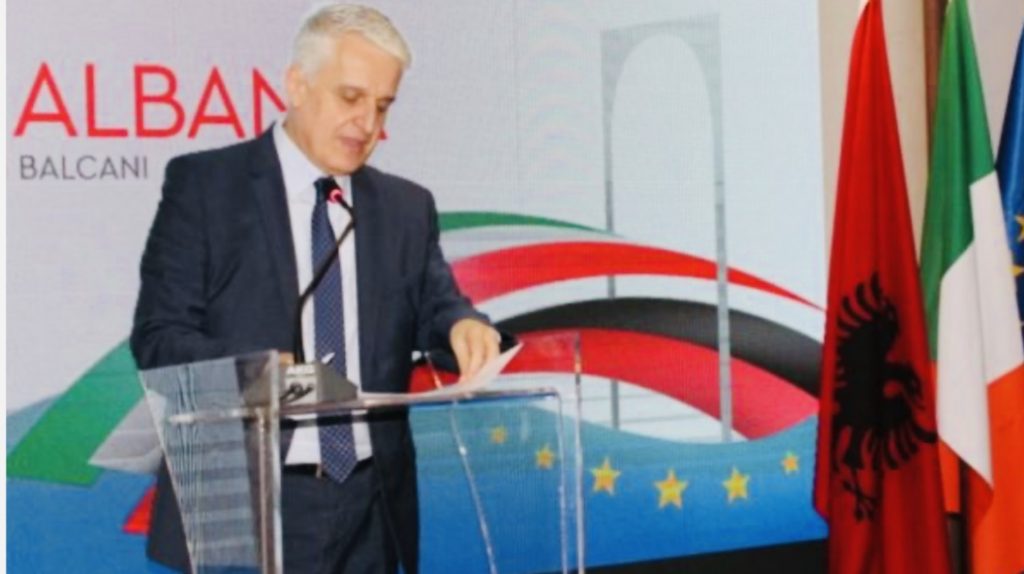 Pandeli Majko: Politika të ndryshojë pak lëkurë