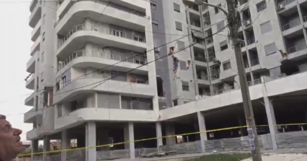 Pezullohen shit-blerjet në Durrës