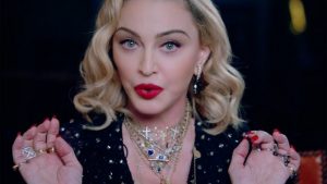Madonna 61-vjeçare me ‘të dashurin’, e bija me mashkullin misterioz