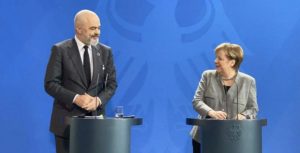 Merkel: Reforma në Drejtësi të përfundojë