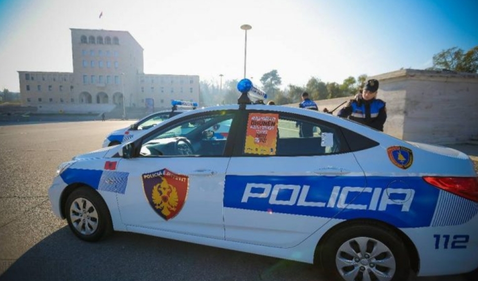 Prostitucion në Itali/ E detyruan me dhunë një vajzë ta pranonte, i organizuan edhe largimin nga Rinasi, 33-vjeçari nga Tirana…