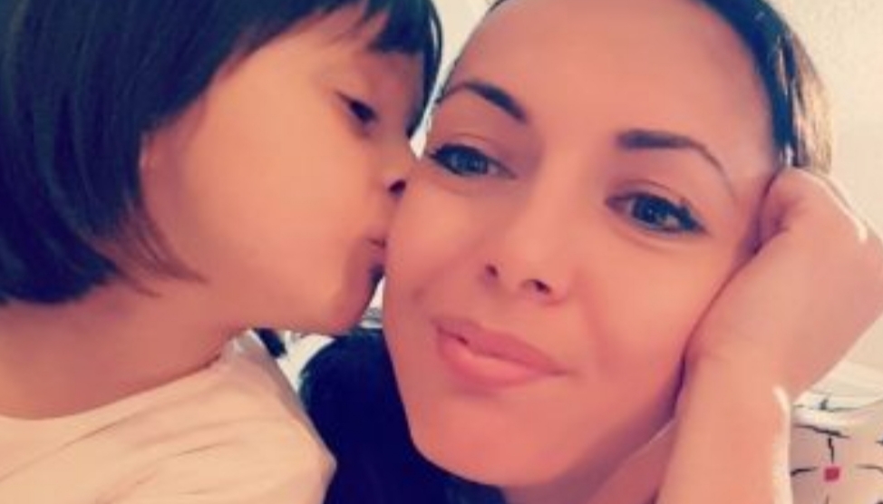 Zbulohet letra prekëse që 8-vjeçarja Esjela Karanxha shkroi para se të humbte jetën në rrënojat e tërmetit