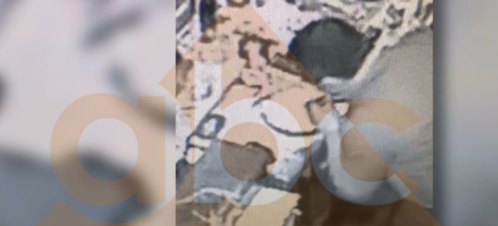 Dalin pamjet e kryebashkiakut duke pirë kokainë në lokal