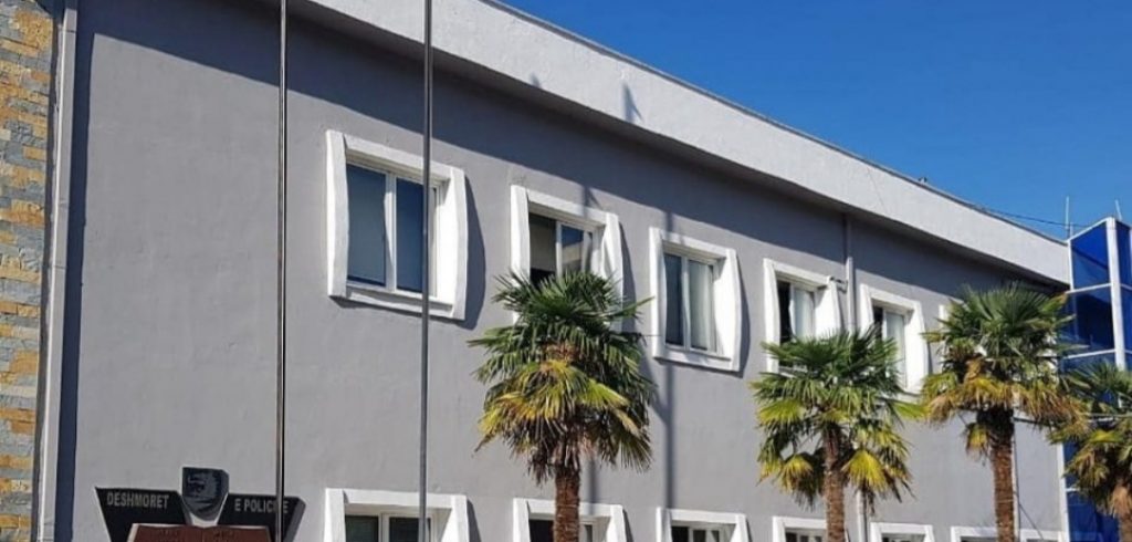 Shpërndante kokainë në Sarandë, prangoset 22 vjeçari