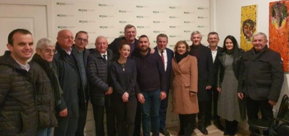 Ish-deputeti i PS i bashkohet opozitës, kalon në partinë e Agron Dukës. Ja çfarë shkruan