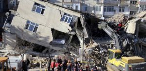 Përfundon operacioni i kërkim-shpëtimit në Turqi, del bilaci i viktimave