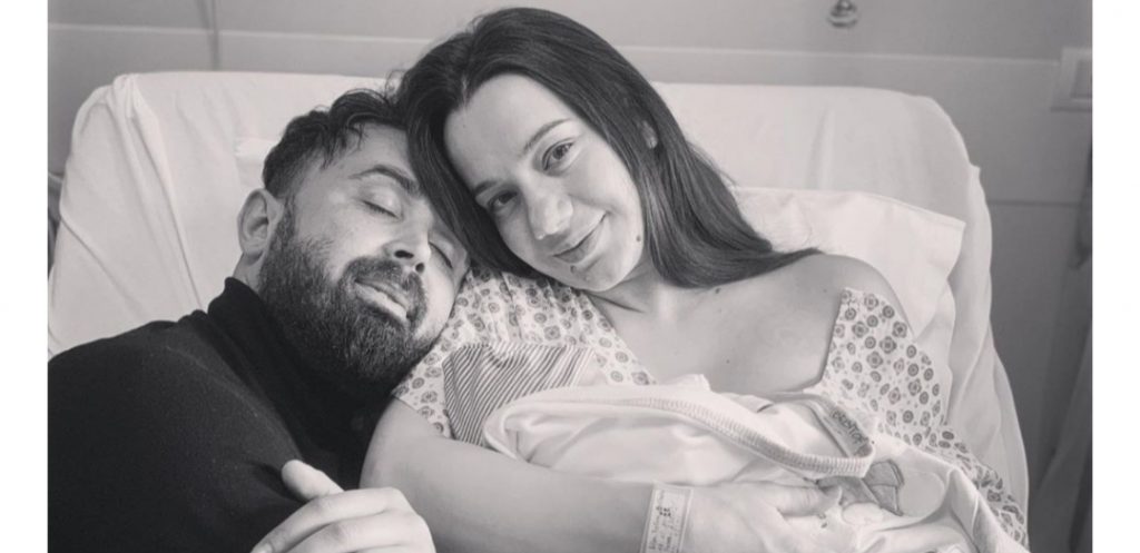 Alfio bën gjestin e bukur për Fatmën pas lindjes së bebushit