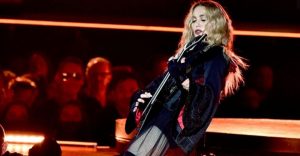 Madonna rifillon turneun e saj “Madame X” në Londër pas lëndimit