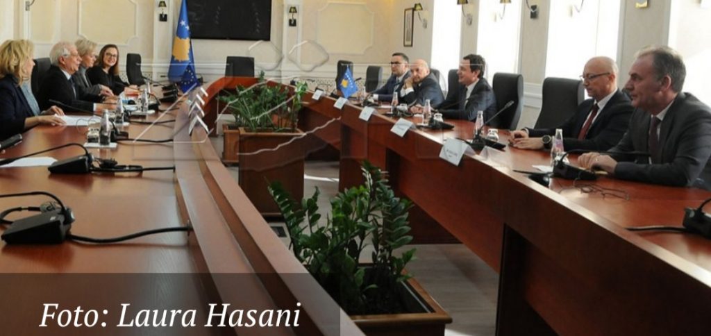 Haradinaj e bojkoton takimin me Borell, tregon arsyen