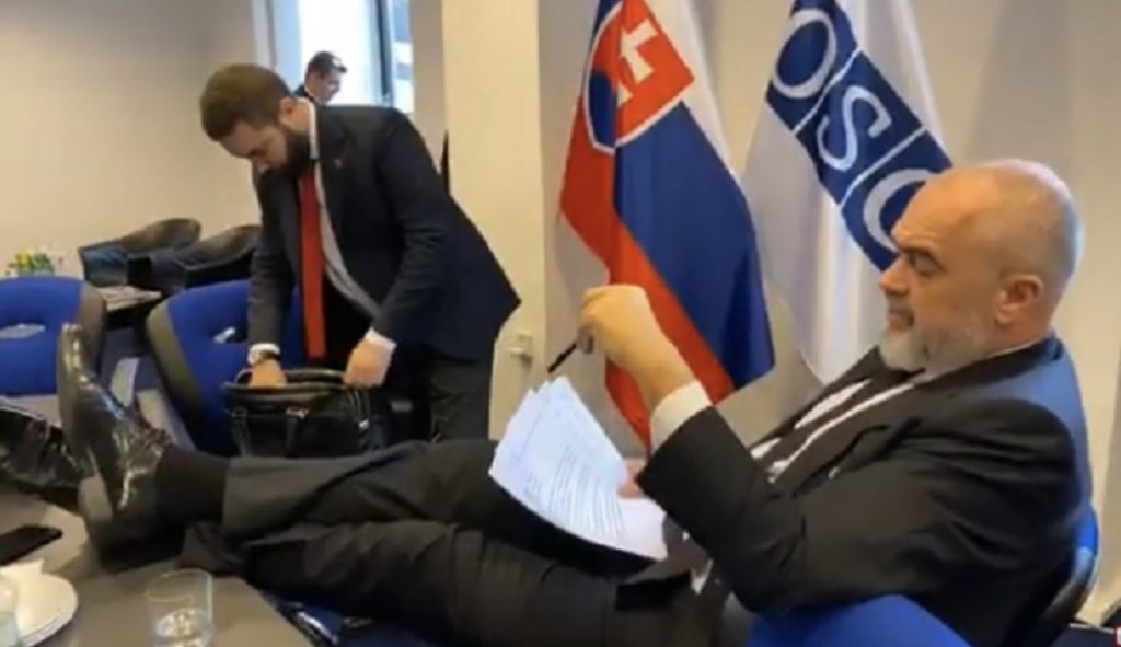 Vendi i krizave merr drejtimin e OSBE