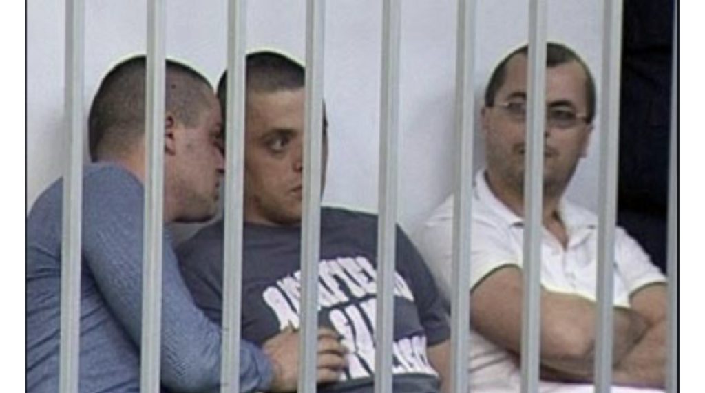 Lirohet nga burgu i Fierit një tjetër anëtar i bandës së Durrësit