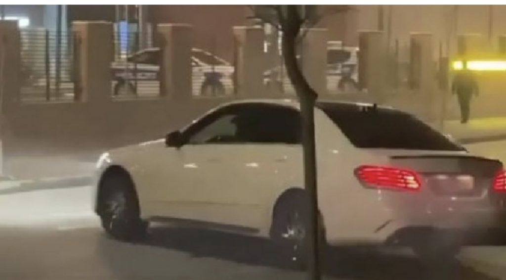 Policia vihet në lëvizje pas publikimit të lajmit dhe ndalon 26 vjeçarin