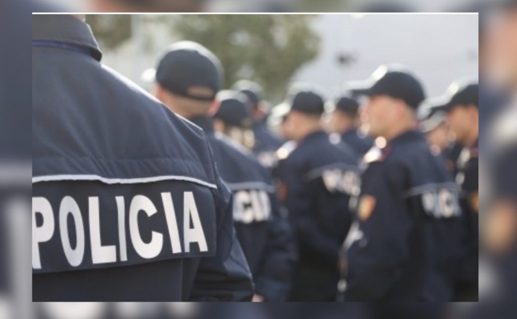FNSH aksion të befasishëm në Durrës për arrestimin e disa policëve