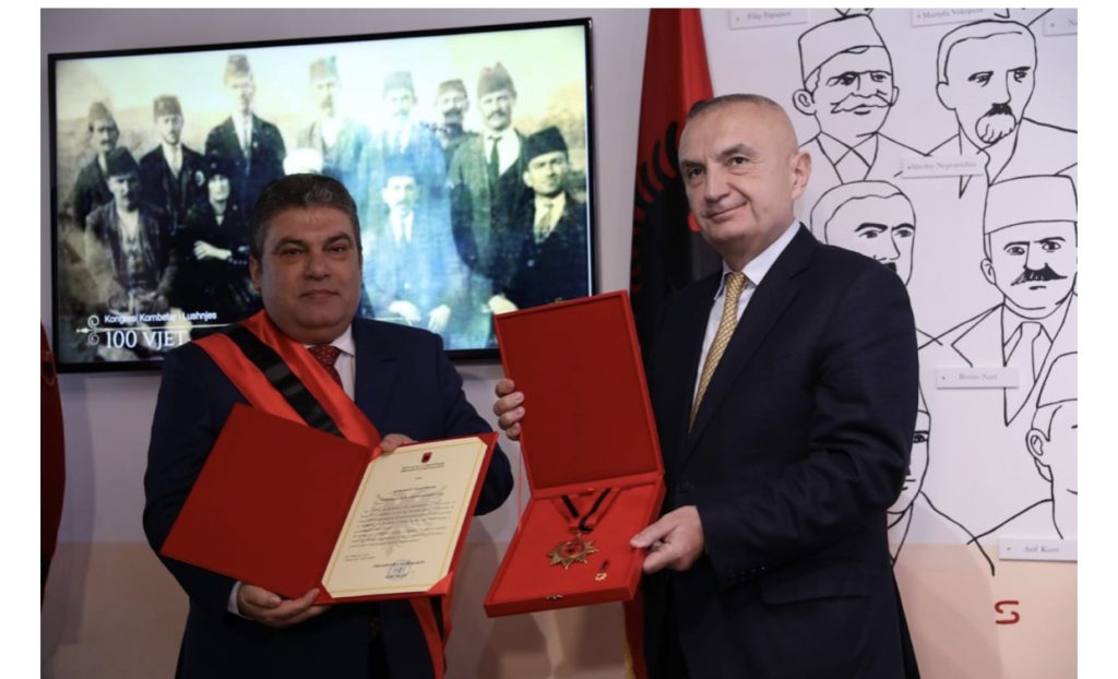 Presidenti Meta: Uniteti i delegatëve të Kongresit të Lushnjës, mesazh i fortë për aktualitetin konfliktual të politikës