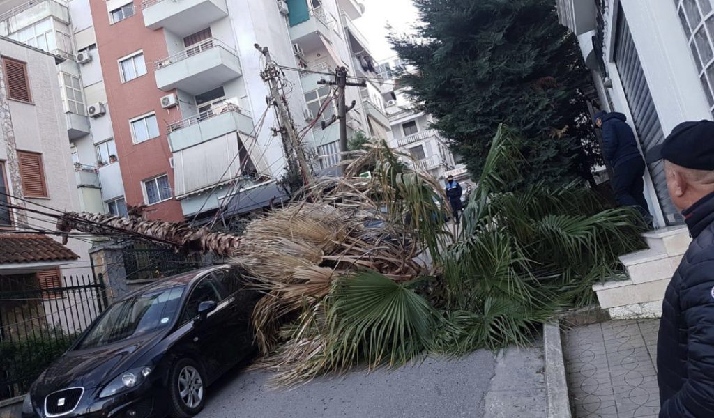 Probleme në rrjetin elektrik, pa drita edhe zonat e Fushë Krujës