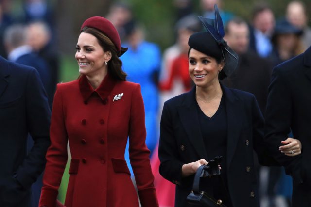 Meghan dhe Kate s’kanë folur më me njëra-tjetrën që pas largimit të dukeshës në Kanada!