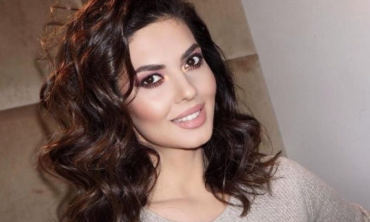 Zbulohet lidhja e Agnesa Vuthajt me biznesmenin indian 23 vite më të madh
