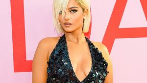 Bebe Rexha arrin suksesin tjetër, prezantuese në eventin prestigjioz