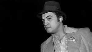 John Belushi do të ishte 71 vjeç, jeta dhe karriera e yllit shqiptar