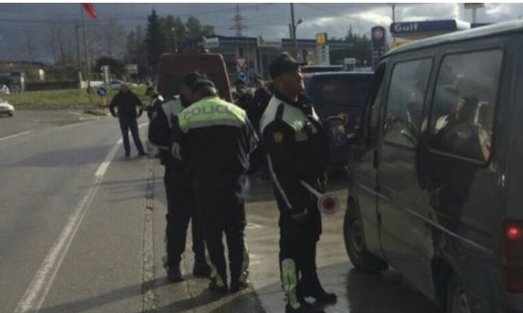 Arrestohen në flagrancë tre persona, policia jep detaje