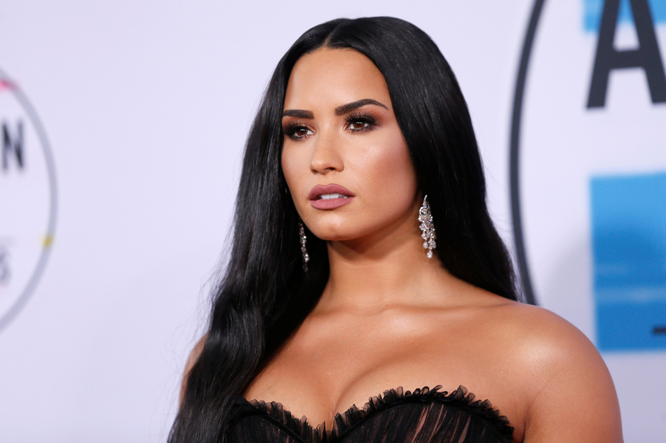 Këngëtari i famshëm qenka i dashuri i ri i Demi Lovato-s?
