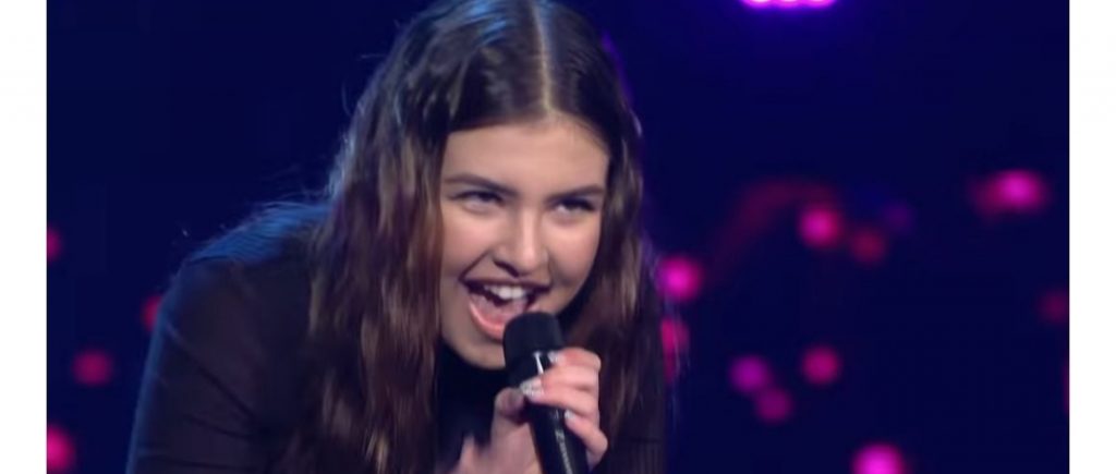 16-vjeçarja shqiptare mahnit Zvicrën me zërin e saj!