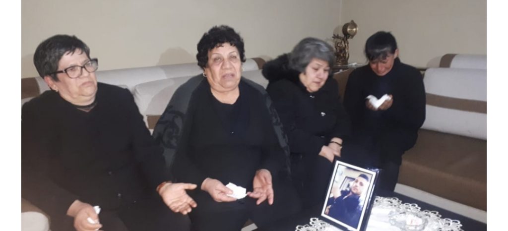 Familja pretendon se u dhunua, ja shenjat në trupin e shqiptarit që vdiq në burgun francez