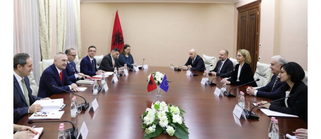Presidenti takon delegacionin e Komisionit të Venecias, zbardhen detaje nga biseda