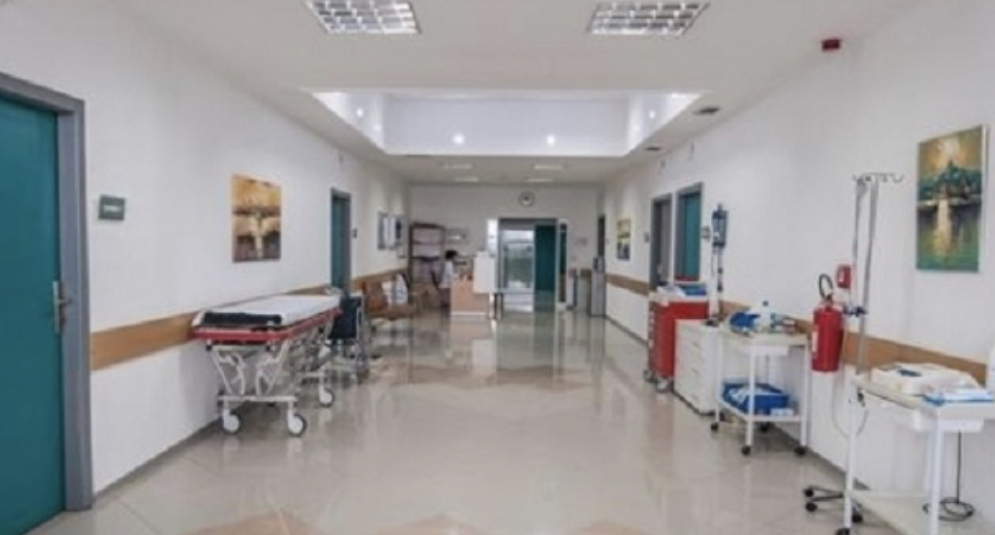 E përplas makina, 33 vjeçarja me dëmtime të shumta në spital