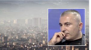 Tira(o)na në sytë e një jabanxhiu