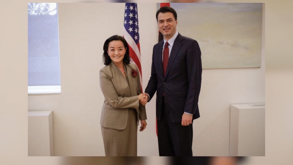 Takimet me presidentin e PE dhe ambasadoren e SHBA, Basha paralajmëron: Zhvillimet në vijim do jenë plot lajme
