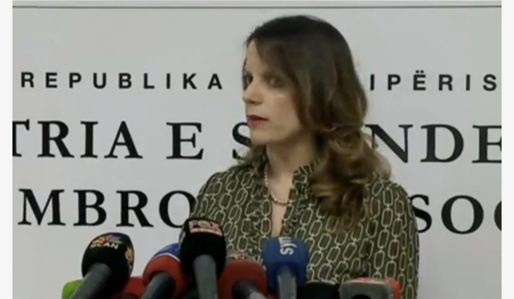 Koronavirusi, Tomini thirrje qytetarëve: 17 raste të testuara rezultuan negative!
