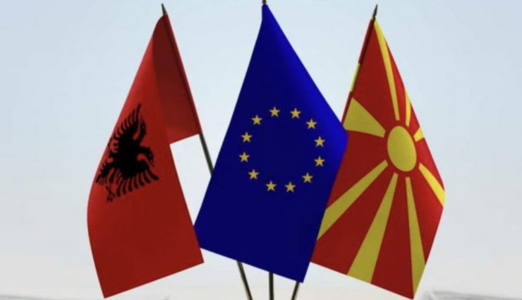 Çelja e negociatave, Shqipëria e Maqedonia e Veriut në data të ndryshme