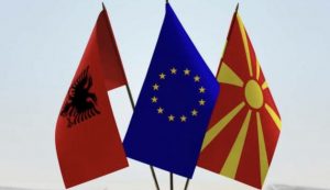 Çelja e negociatave, Shqipëria e Maqedonia e Veriut në data të ndryshme