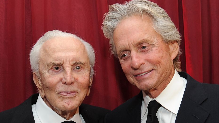 Ndahet nga jeta në moshën 103-vjeçare legjenda e Hollywood-it, Kirk Douglas