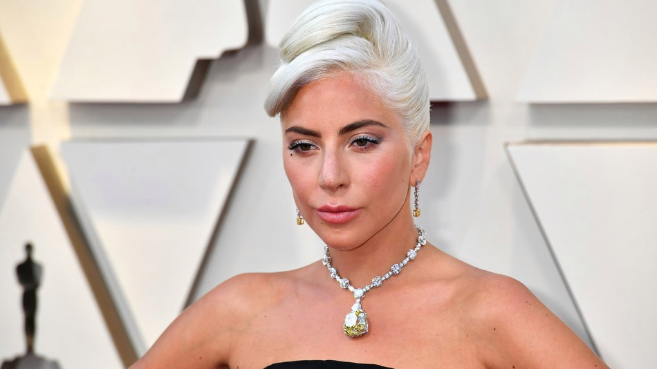 Lady Gaga konfirmon lidhjen e re të dashurisë
